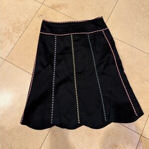 Vintage Harold’s embroidered skirt 
Excellent condition size 12